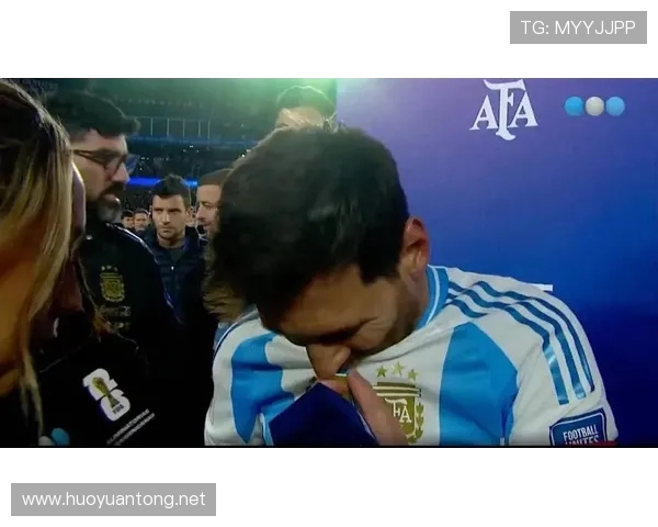 巴萨旧将坚定信念 足球不止于巴萨 希望梅西级球员加盟吉达联合