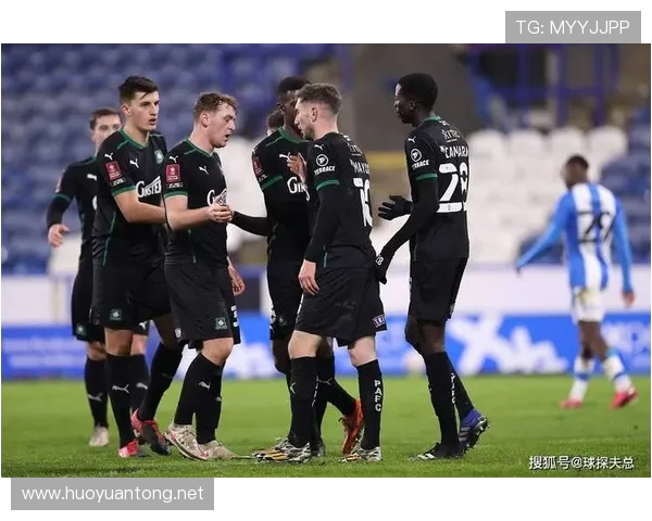 德乙前瞻：布伦瑞克防守疲软帕德博恩队长伤情存疑影响战力